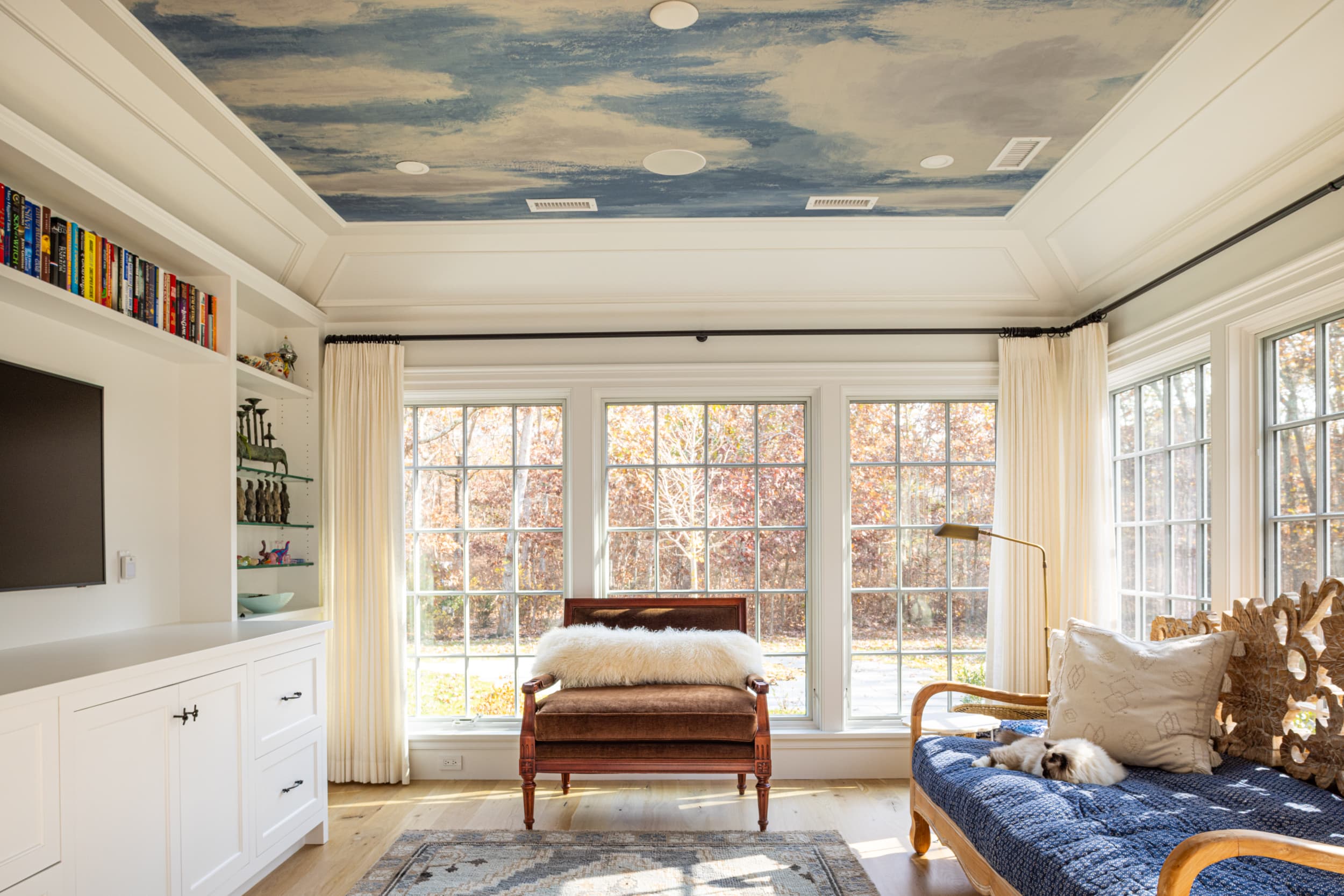 Interior view of the Great Pond Retreat property in Edgartown